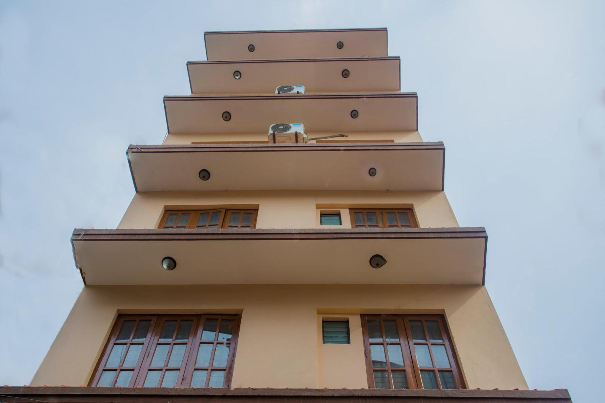 Oyo 297 Hotel Aayam Kathmandu Exterior photo
